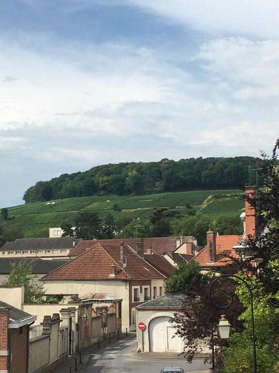 Le Recommande Villa Avize Exterior foto
